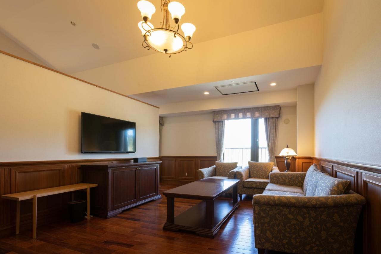 Higashikawa Asahidake Onsen Hotel Bear Monte Esterno foto
