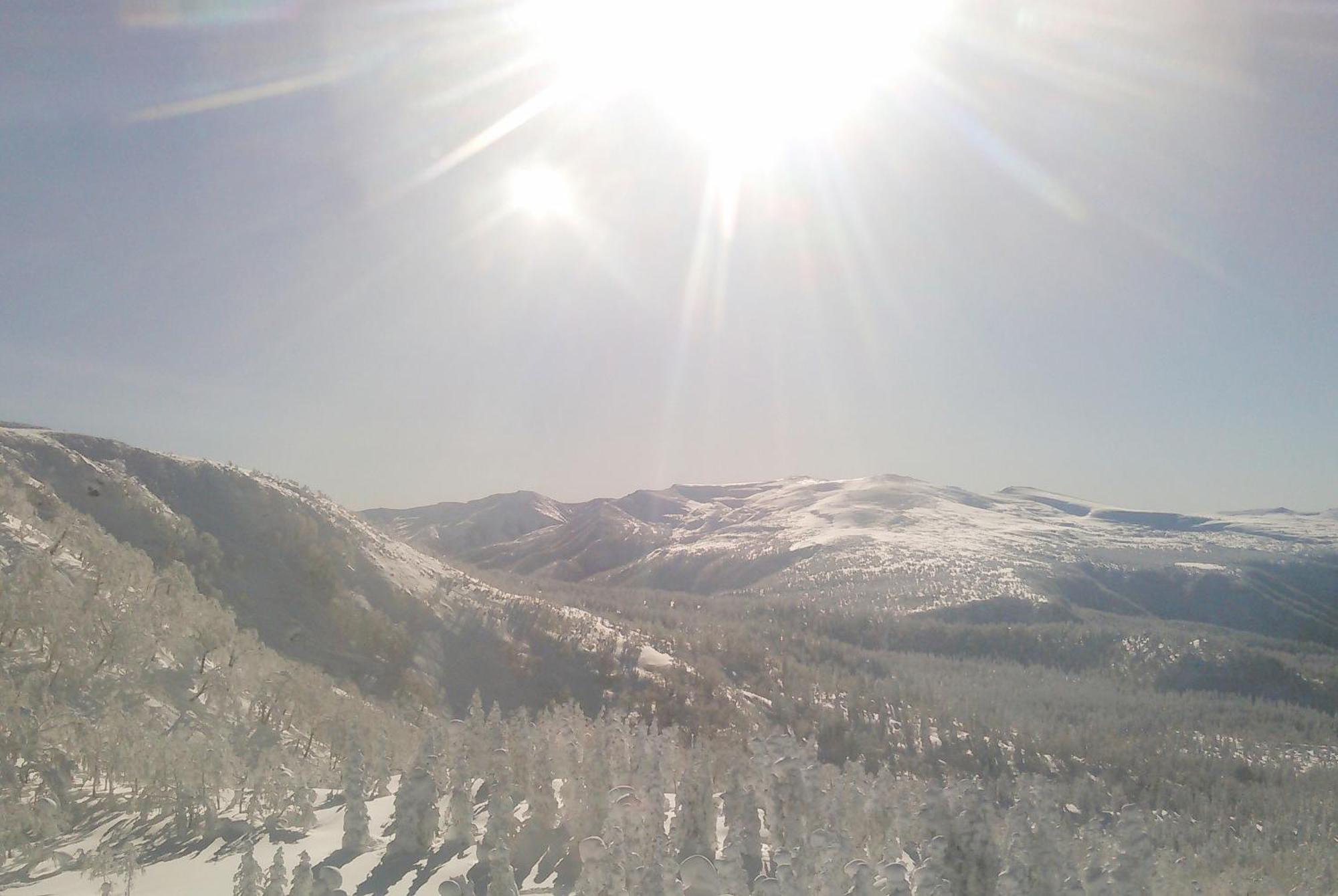 Higashikawa Asahidake Onsen Hotel Bear Monte Esterno foto