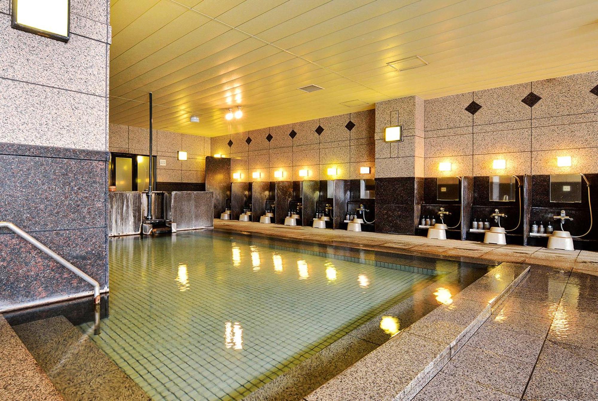 Higashikawa Asahidake Onsen Hotel Bear Monte Esterno foto