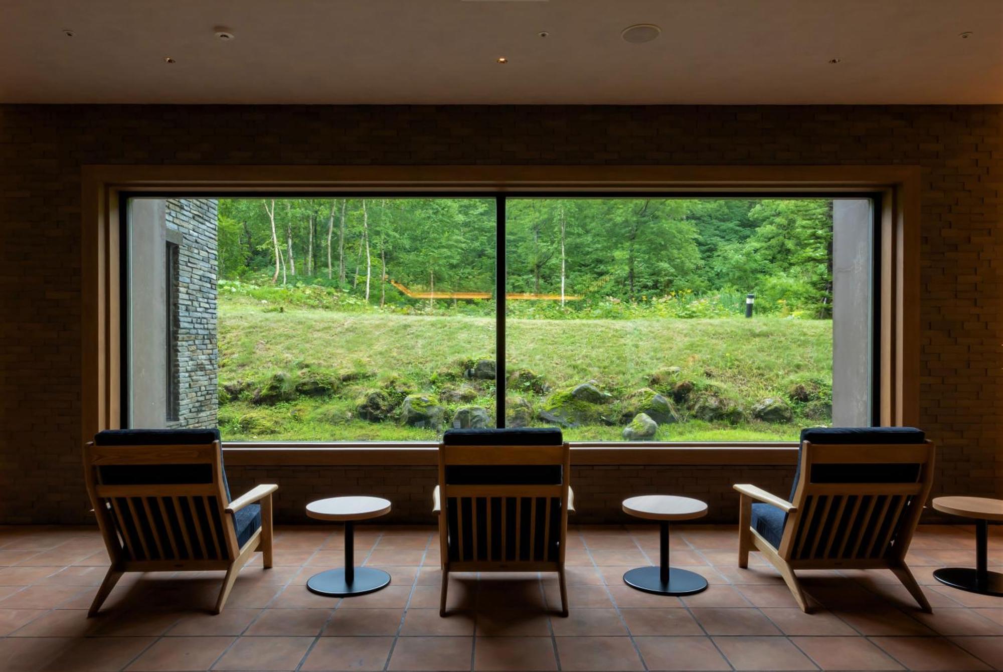 Higashikawa Asahidake Onsen Hotel Bear Monte Esterno foto