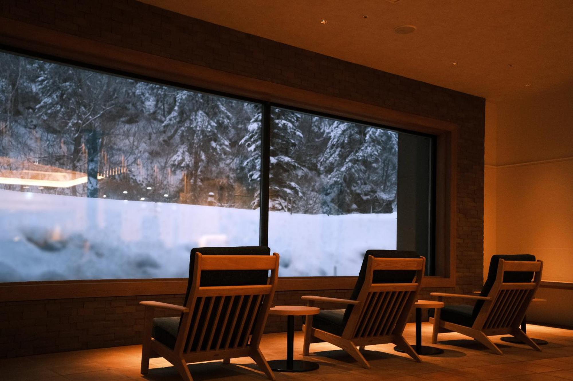 Higashikawa Asahidake Onsen Hotel Bear Monte Esterno foto