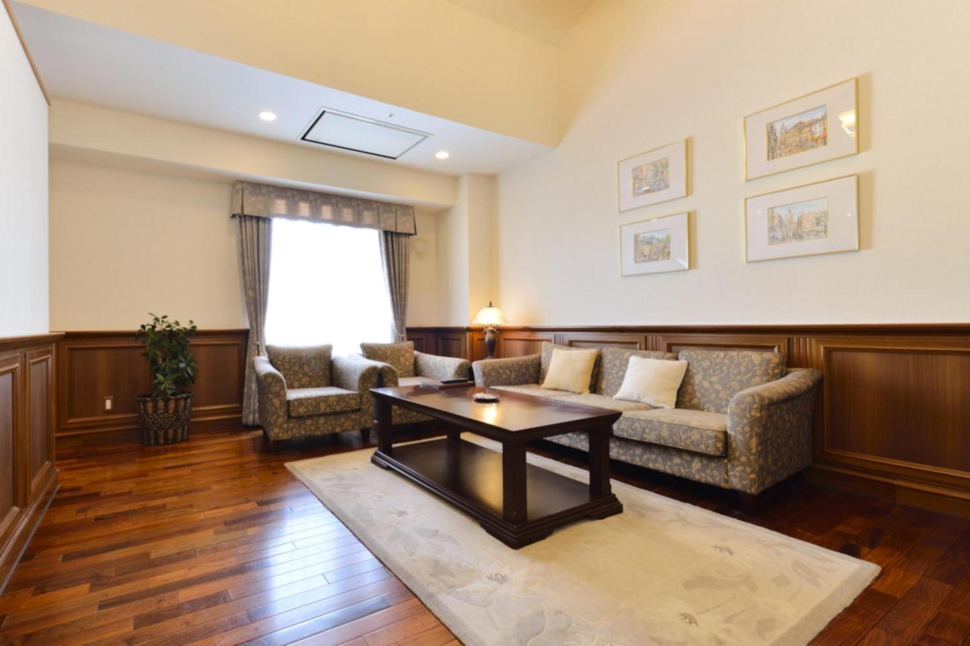 Higashikawa Asahidake Onsen Hotel Bear Monte Esterno foto